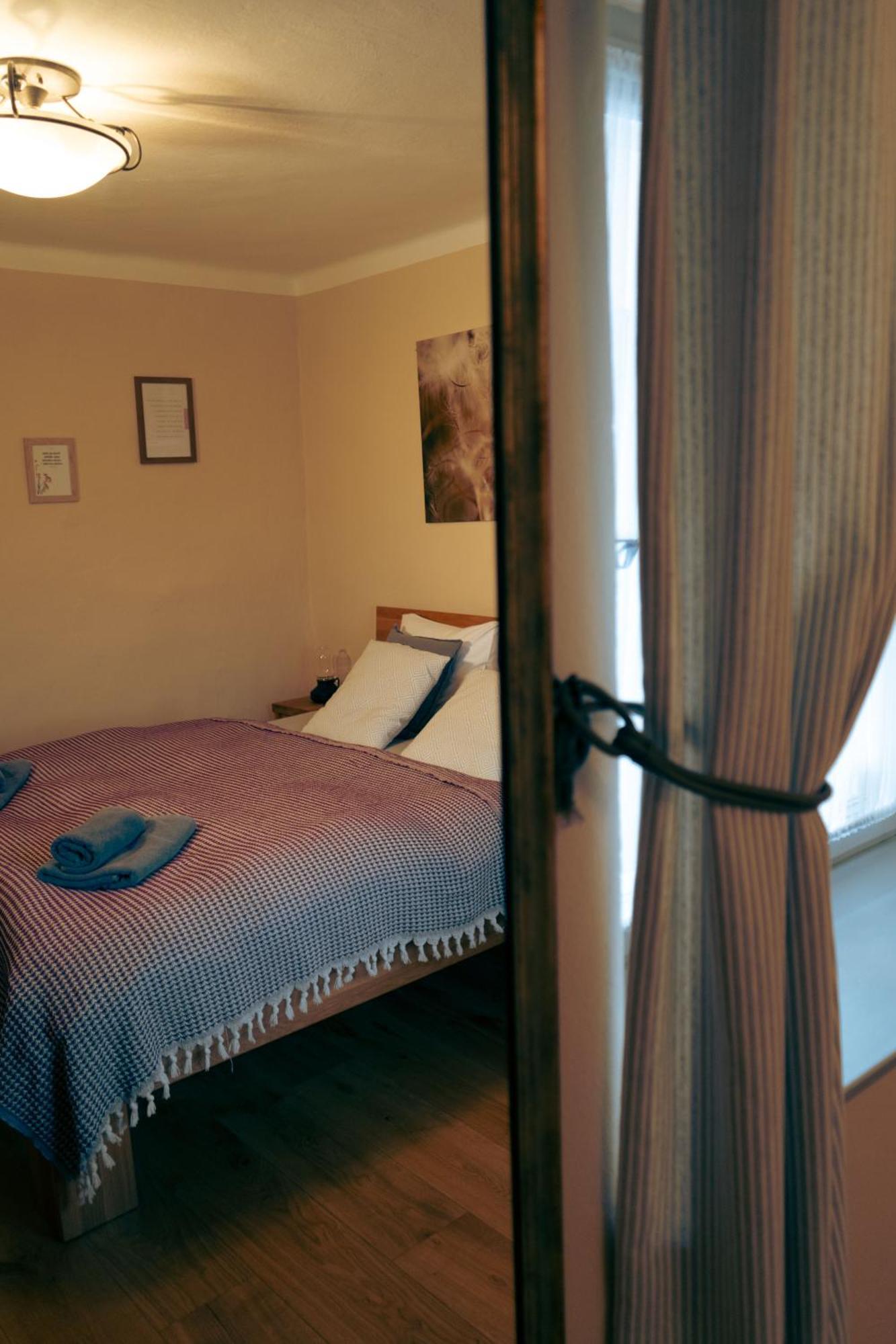 Aura Hotel Banska Stiavnica Exterior photo