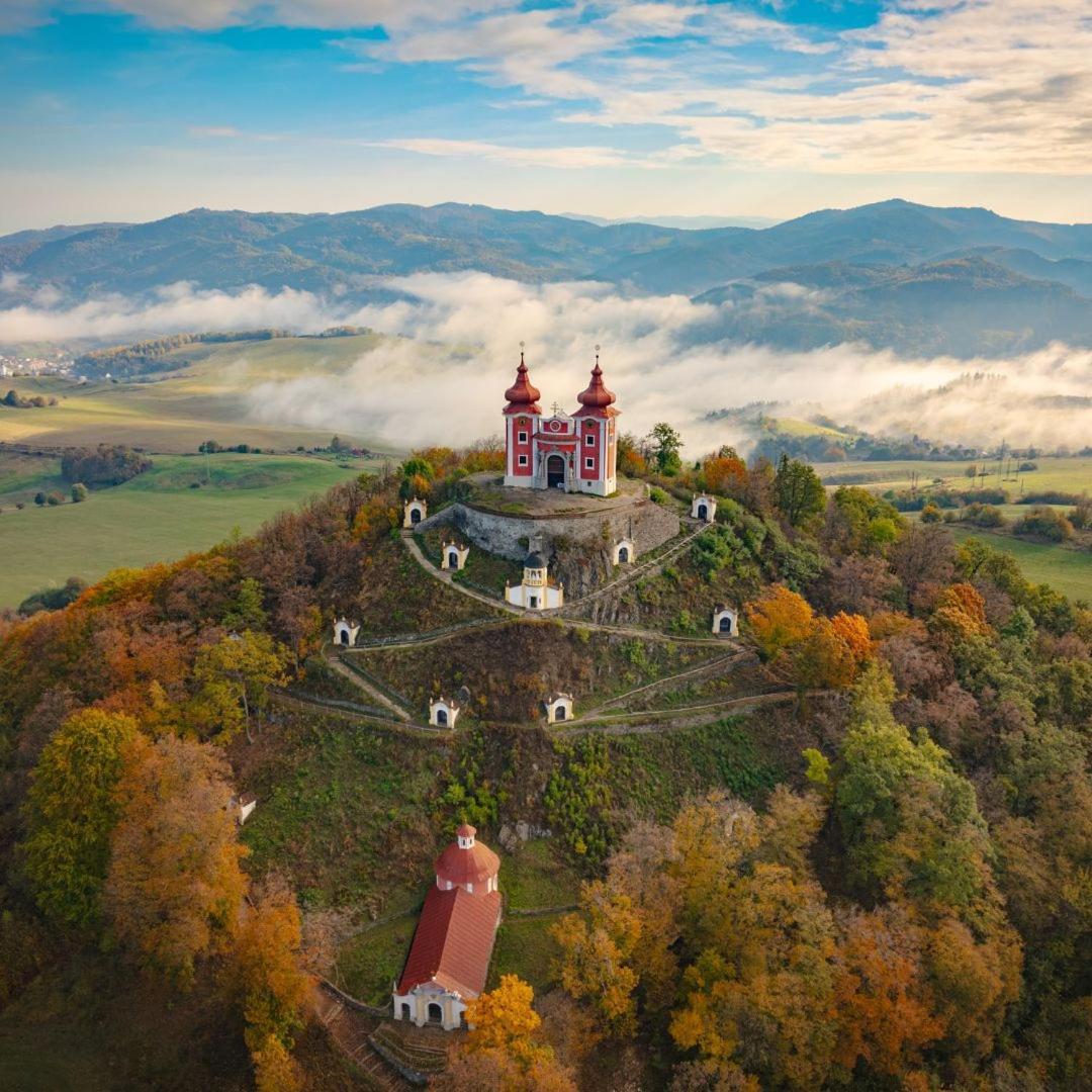 Aura Hotel Banska Stiavnica Exterior photo